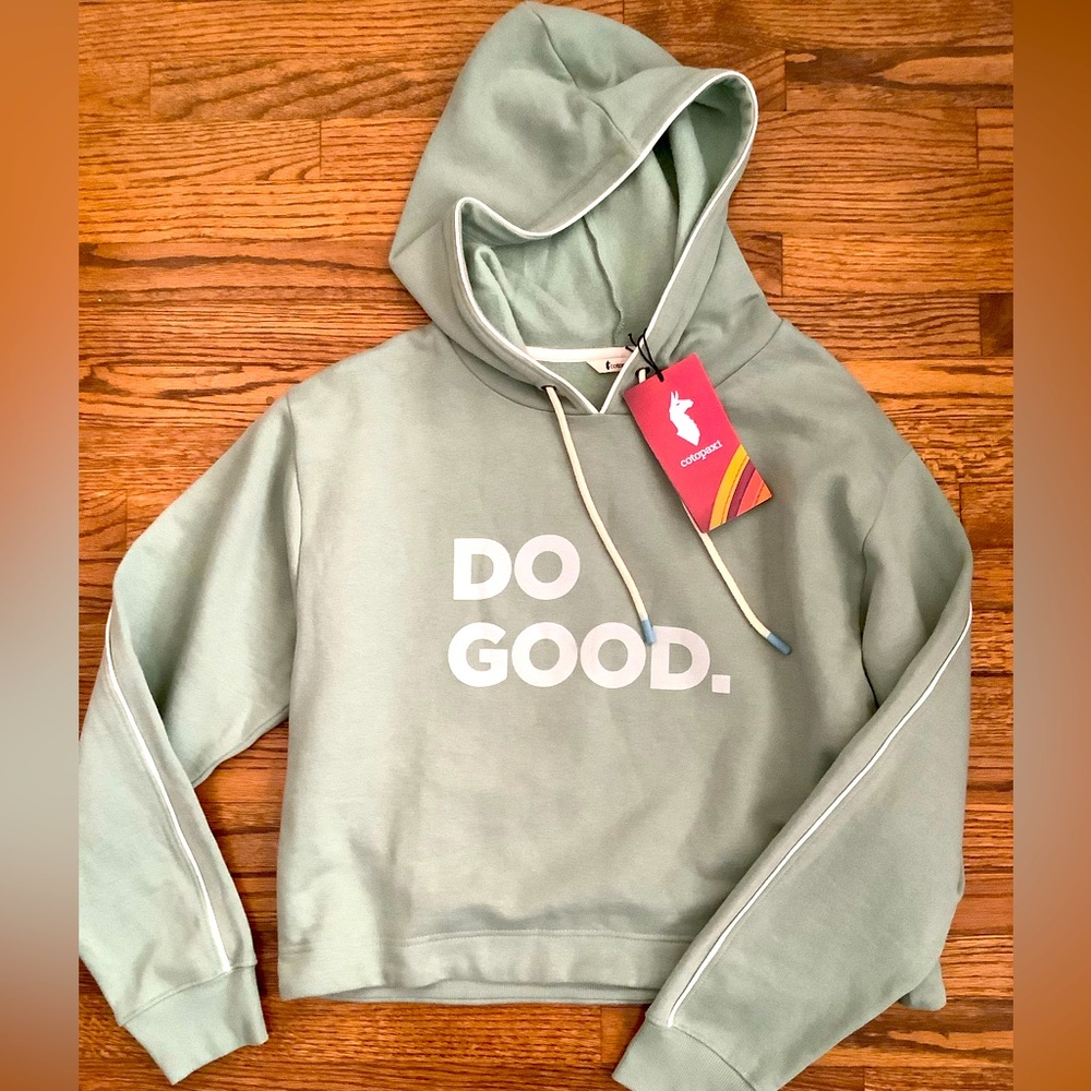 NWT Cotopaxi Cropped Sweatshirt